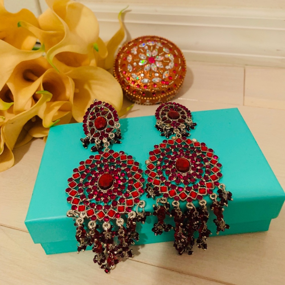 Big size woman's earrings!!